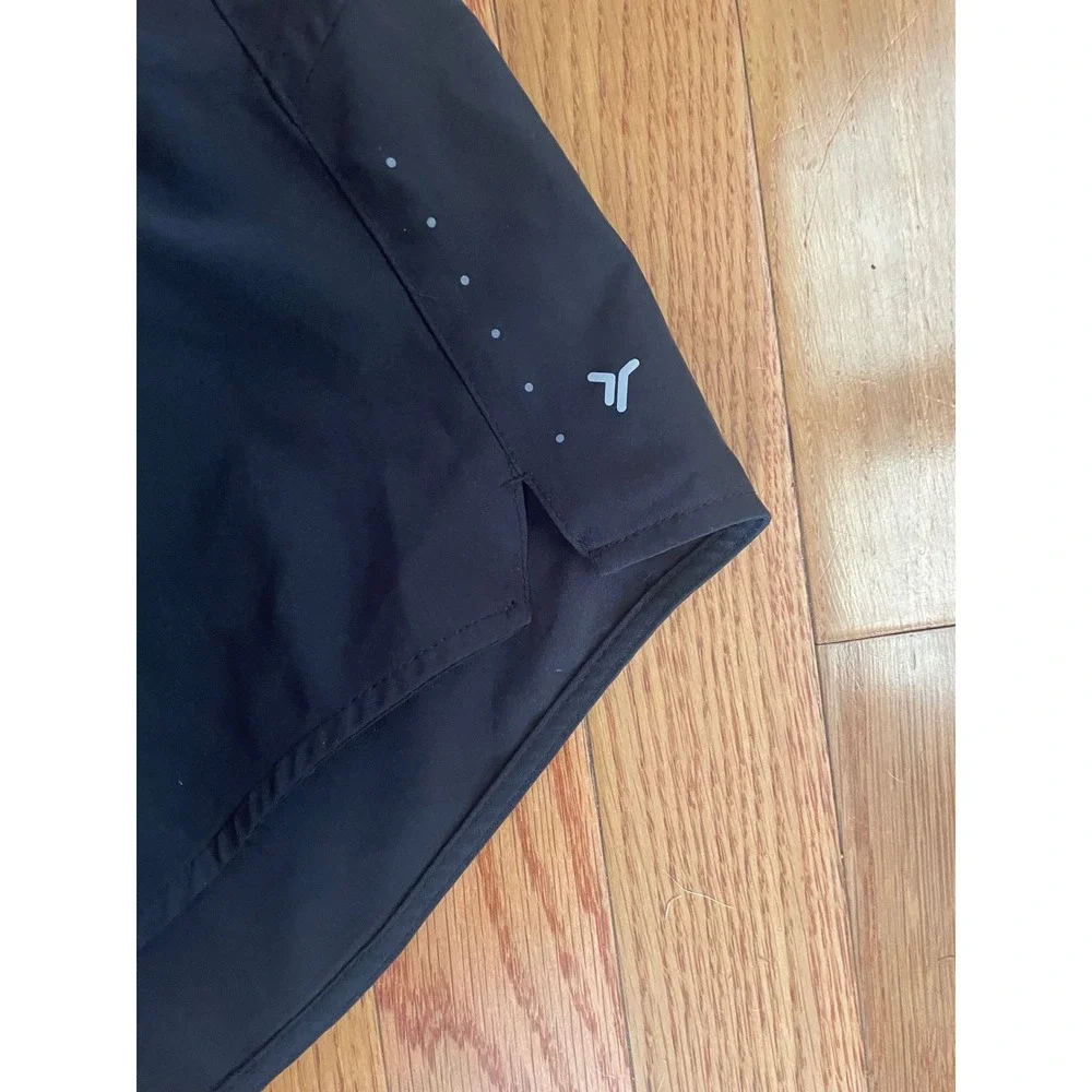 Old Navy Active Womens Black Quick Dry Running Shorts Size M Zipper Pocket Liner